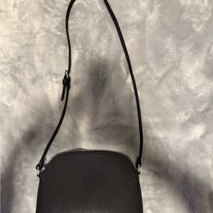 Elegant Black Crossbody Bag